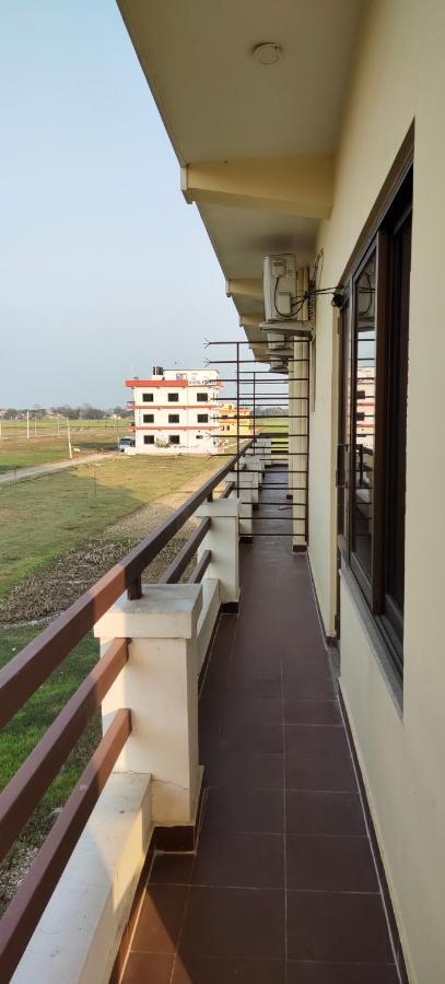 لومبيني Hotel Aloka Inn المظهر الخارجي الصورة